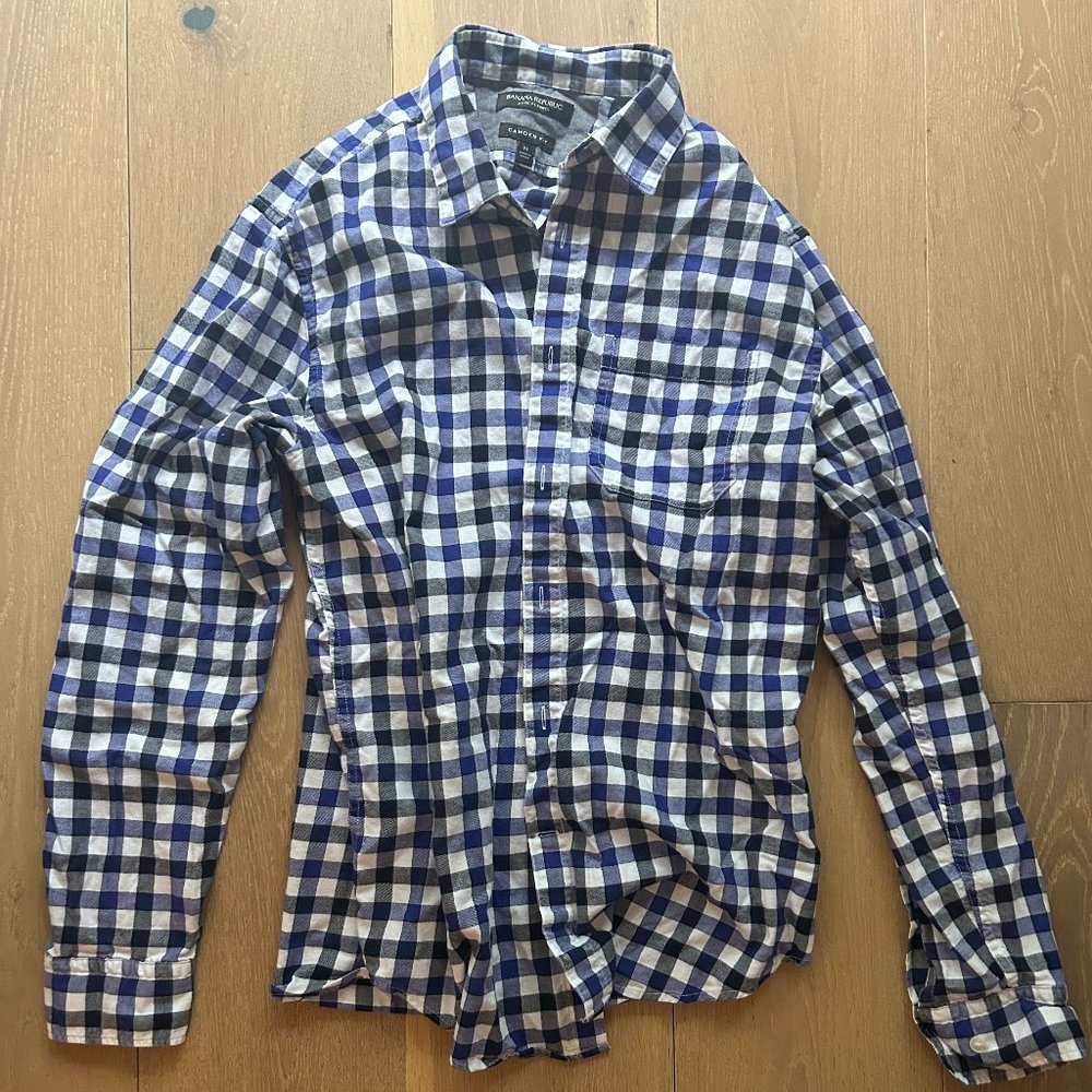 Banana Republic Flannel Oxford - Medium